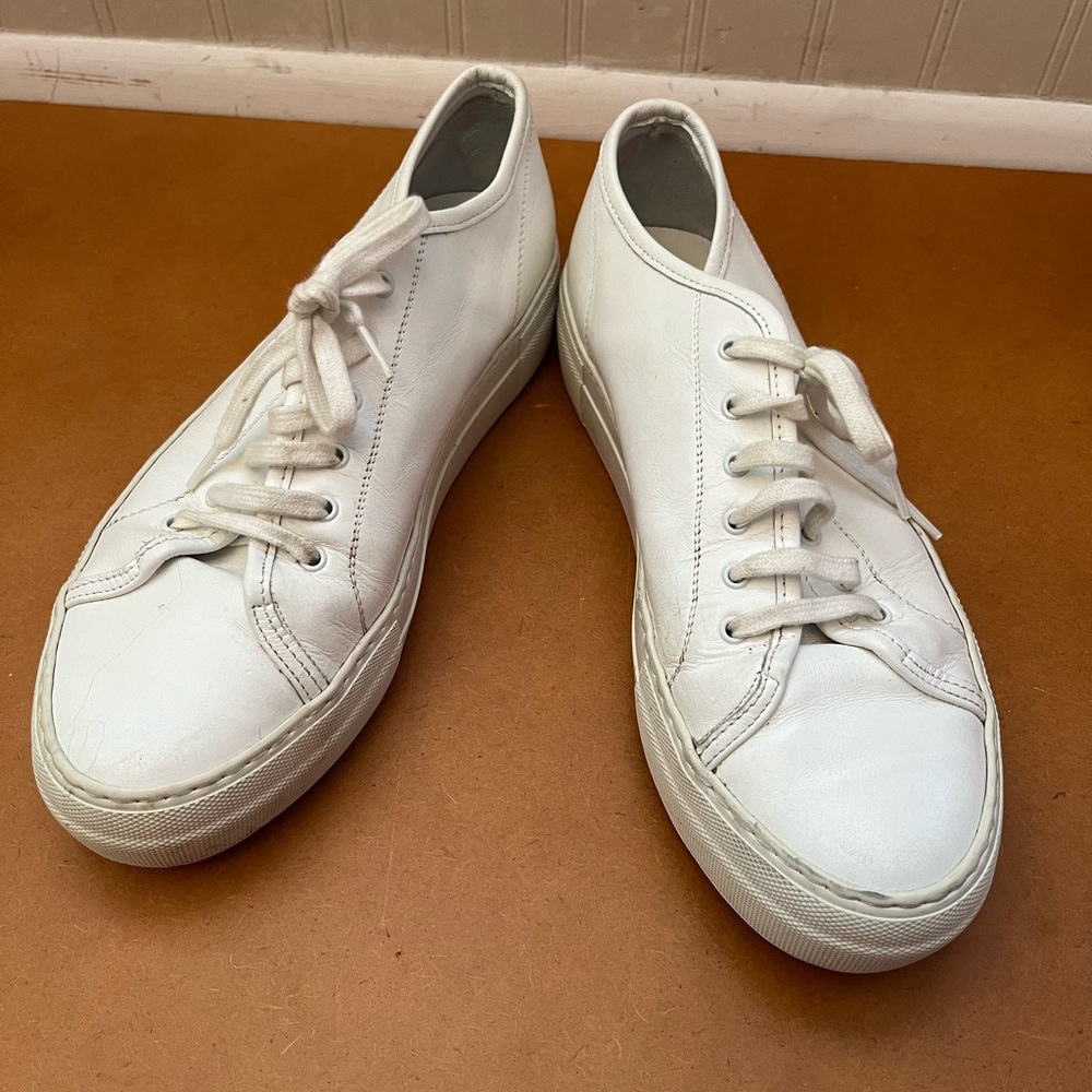 Classic White Men's Sneakers